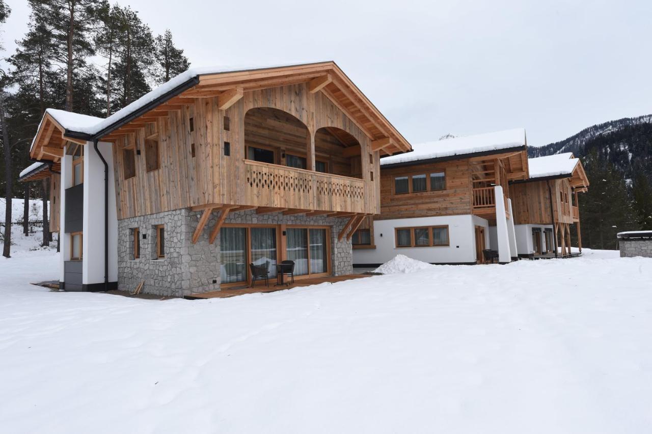 سان فيجيليو دي ماريبْ Les Ciases Chalets Dolomites المظهر الخارجي الصورة
