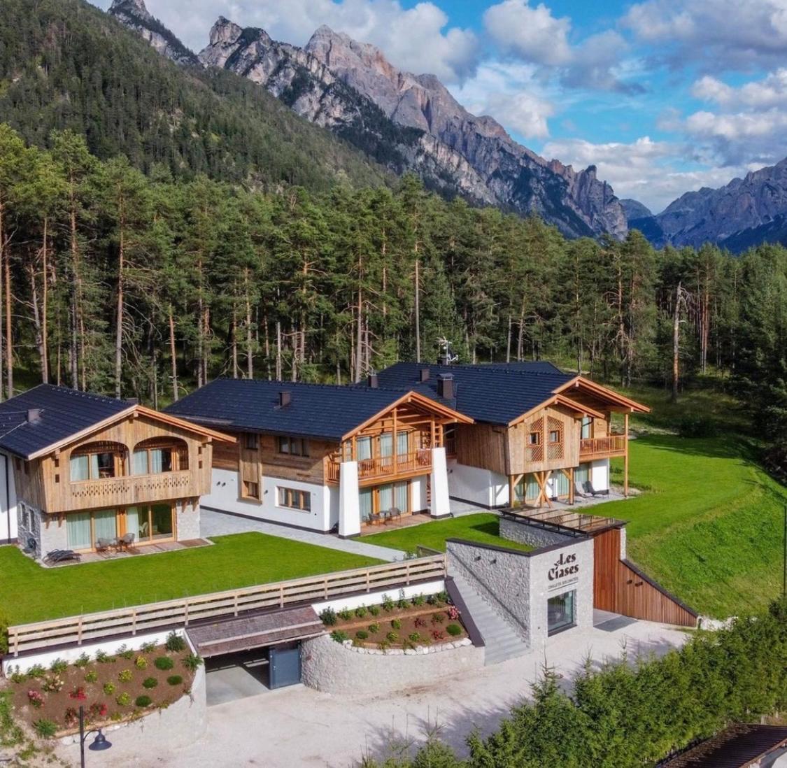 سان فيجيليو دي ماريبْ Les Ciases Chalets Dolomites المظهر الخارجي الصورة