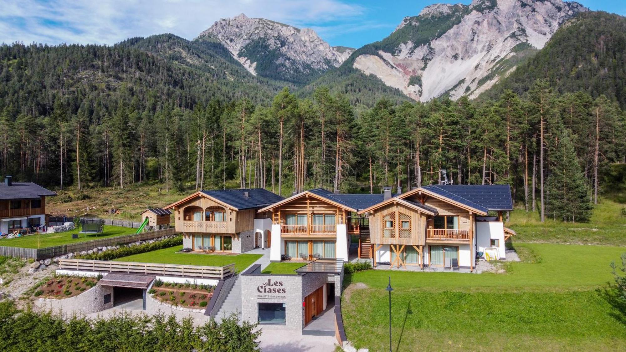 سان فيجيليو دي ماريبْ Les Ciases Chalets Dolomites المظهر الخارجي الصورة