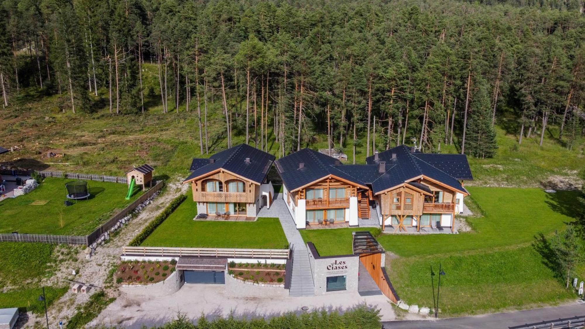 سان فيجيليو دي ماريبْ Les Ciases Chalets Dolomites المظهر الخارجي الصورة